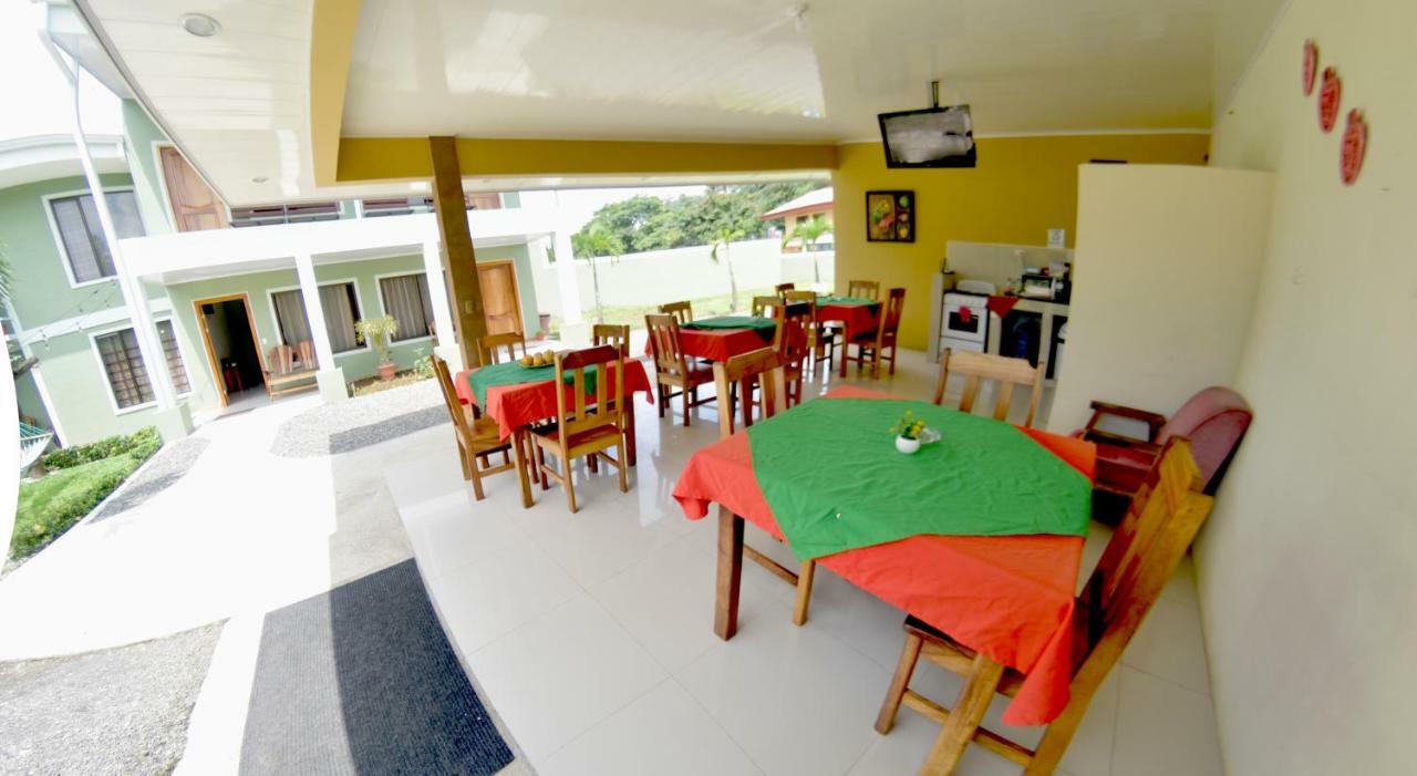 La Fortuna Backpackers Resort Eksteriør billede